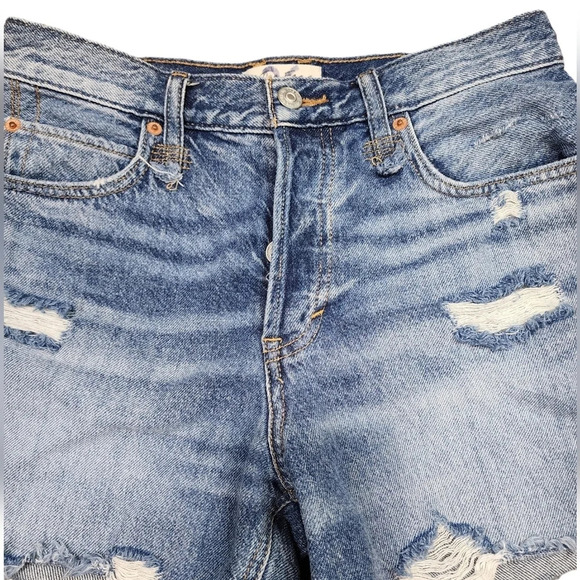 We The Free Distressed Raw Hem Jean Shorts Size 26 - Picture 4 of 6